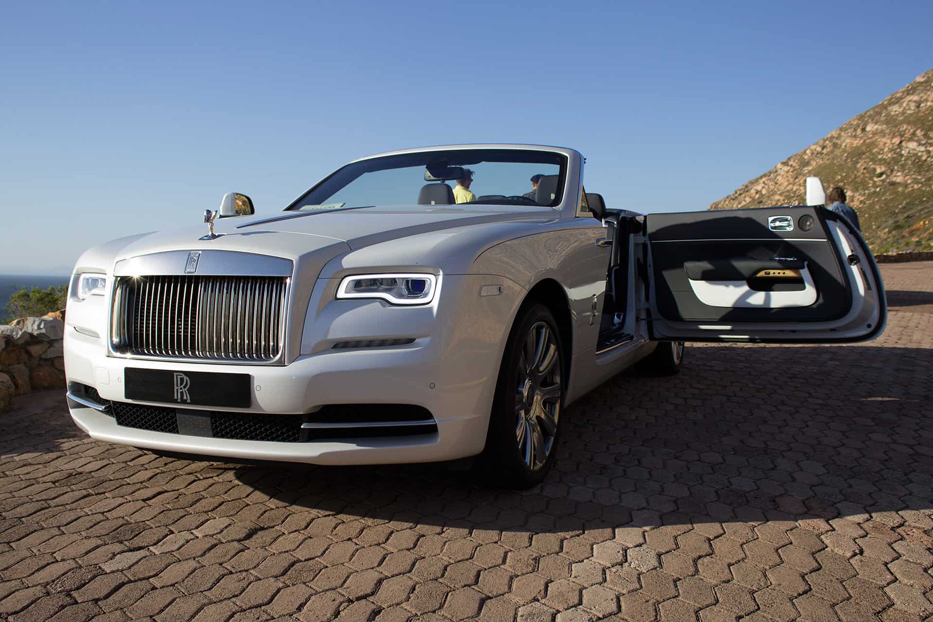 Rolls-royce wraith 2013 купе: характеристика, отзывы, тесты - роллс-ройс wraith