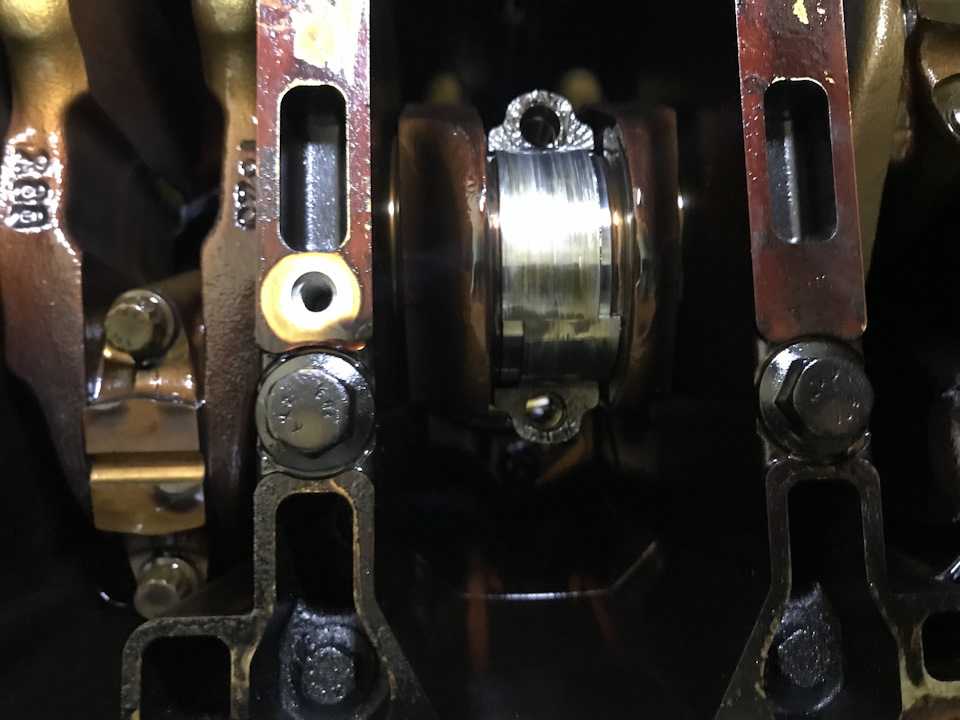 Стук шатуна в двигателе признаки. как определить источники стуков и шумов в двигателе