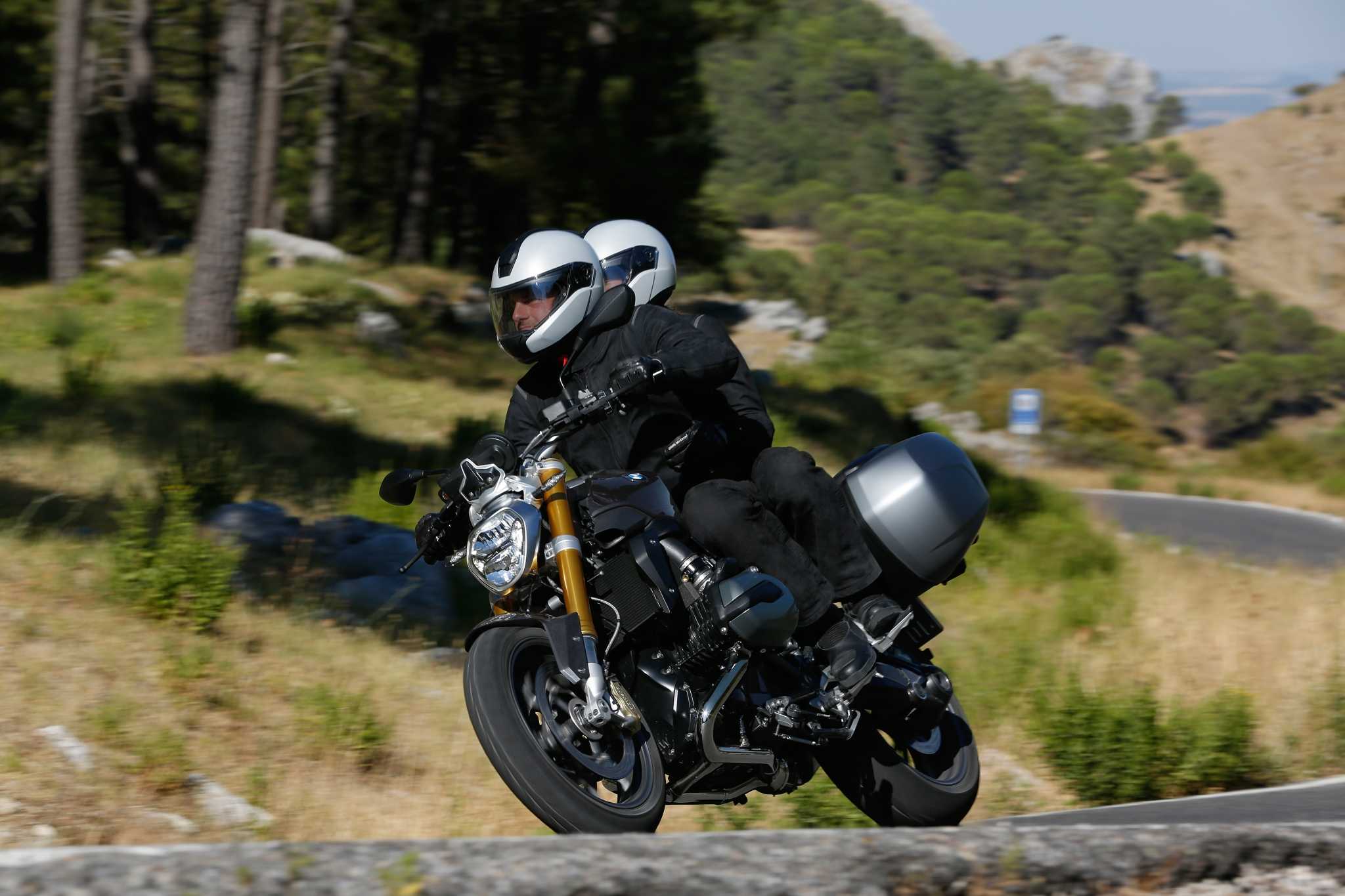 BMW r1200r 2011