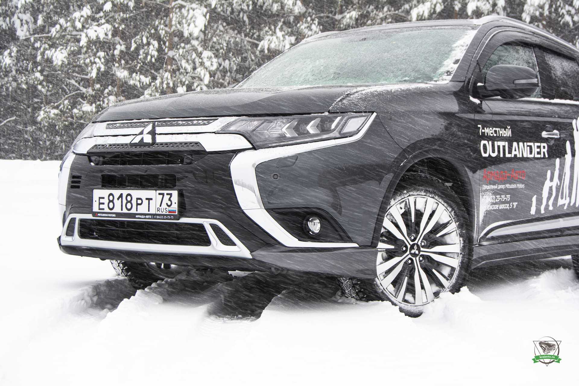 Mitsubishi outlander 2021 — полноценный обзор, плюсы и минусы.