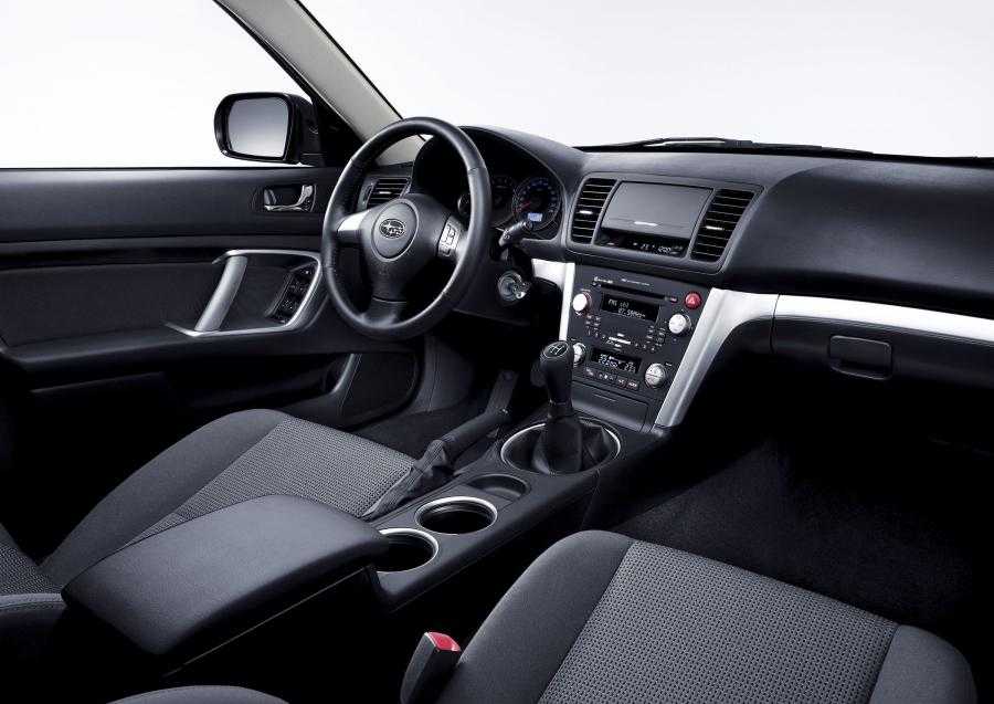 Subaru legacy: поколения, кузова по годам, история модели и года выпуска, рестайлинг, характеристики, габариты, фото - carsweek