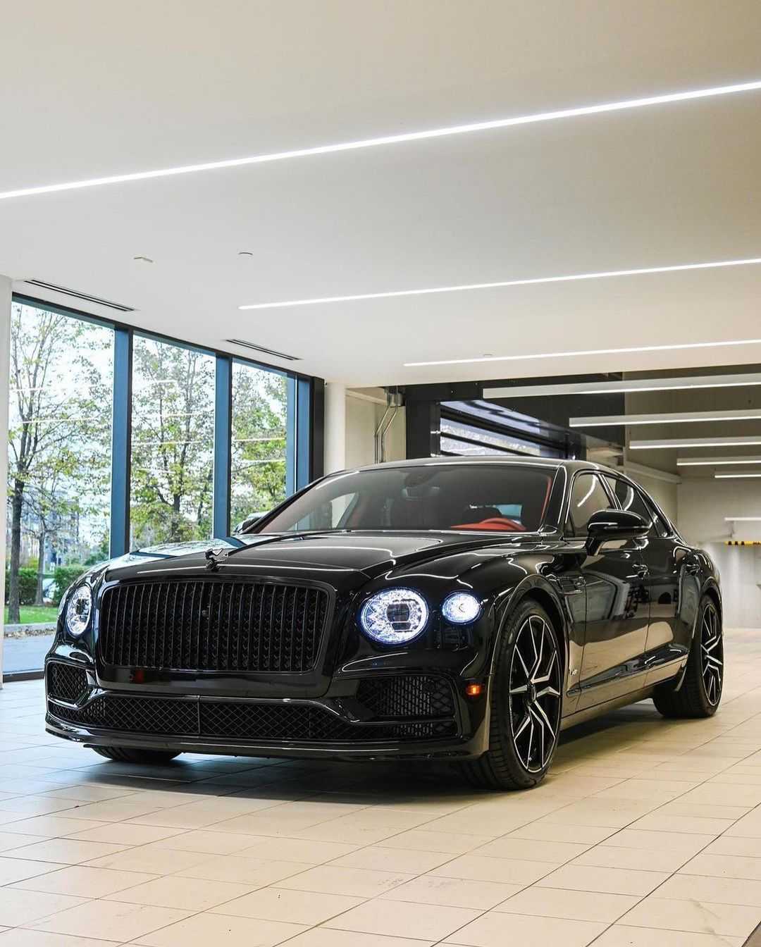 Bentley flying spur v8 s black edition. оттенки «черного»