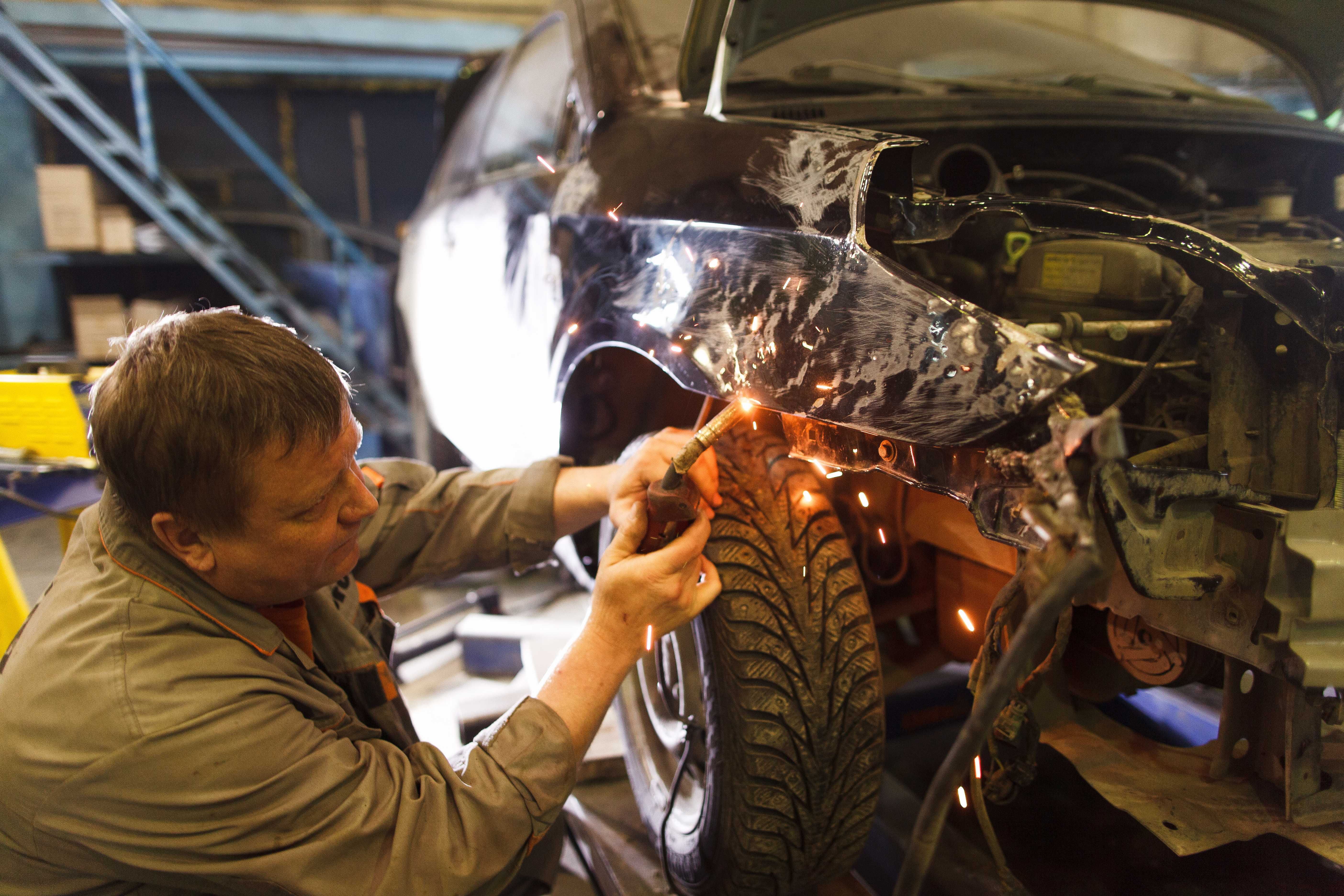 Кузовной ремонт автомобиля и 3 совета по самостоятельному ремонту кузова