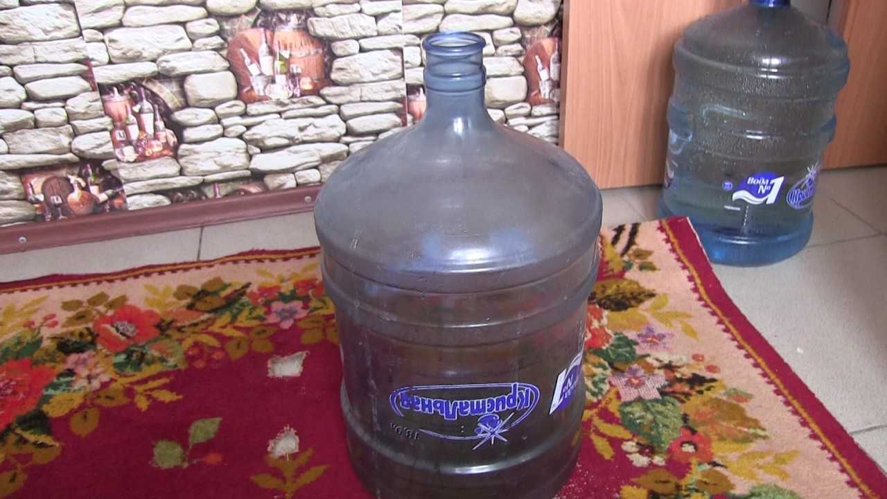 19 2 литр. Бутыль с узким горлышком. Бутыль для кулера. Бутыль 20 литров 19 литров. Бутыль 20 литров пластик.